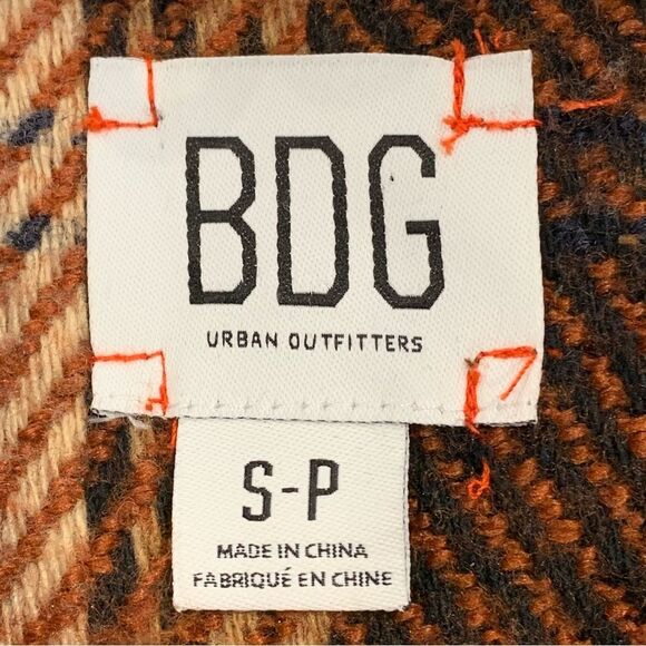 Urban Outfitters BDG Brown Plaid Shirr Jacket Size Small - Picture 5 of 9